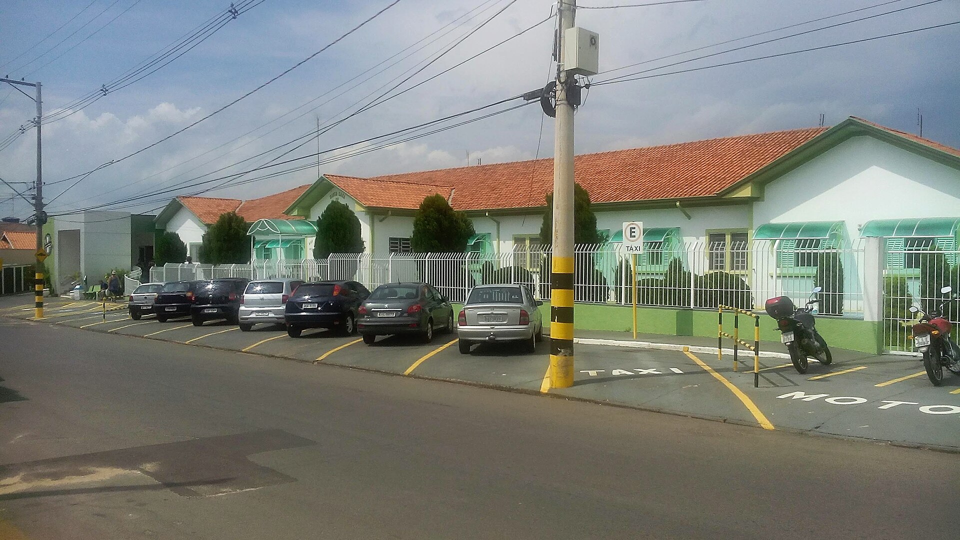 Imagem de referência relacionada a Santa Casa de Misericórdia de Laranjal Paulista, item descrito como hospital de Laranjal Paulista, Brasil