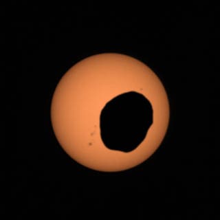 A missão espacial à lua marciana espera resolver o mistério do pouso em Marte