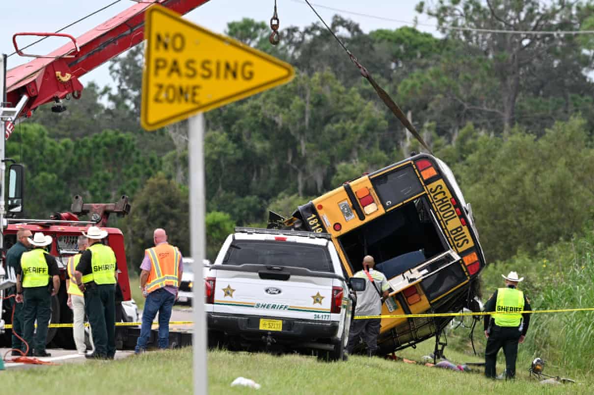 A guerra do secretário de transportes dos EUA contra o 'woke' poderia tornar as estradas ainda mais perigosas, alertam especialistas
