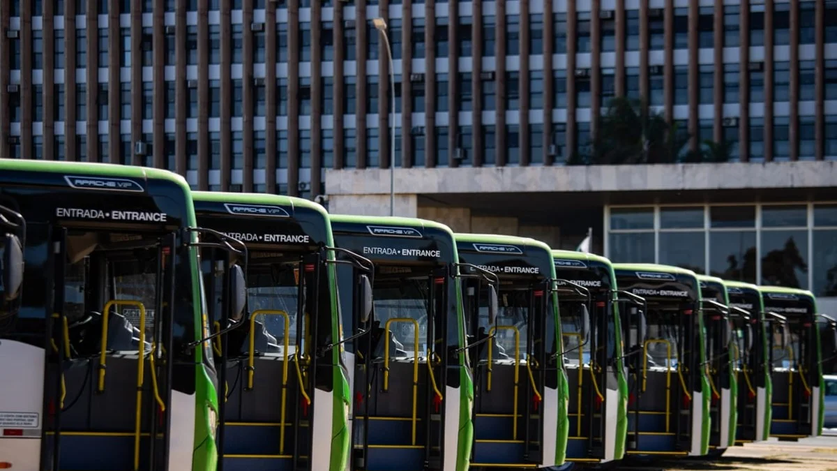 Justiça dá 4 meses para GDF incluir 2 regiões na oferta de ônibus elétricos
