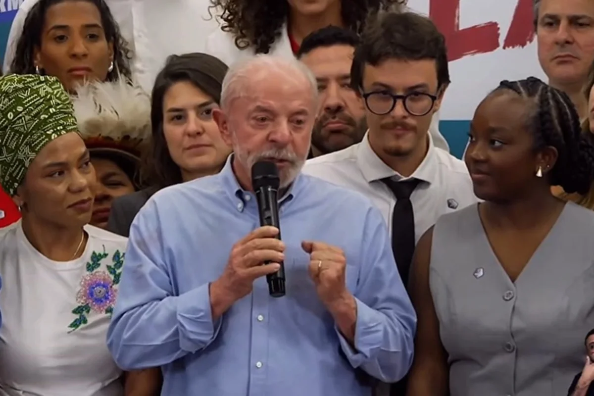 Lula chama de “acordo leonino” projeto para trabalhador negociar com patrão