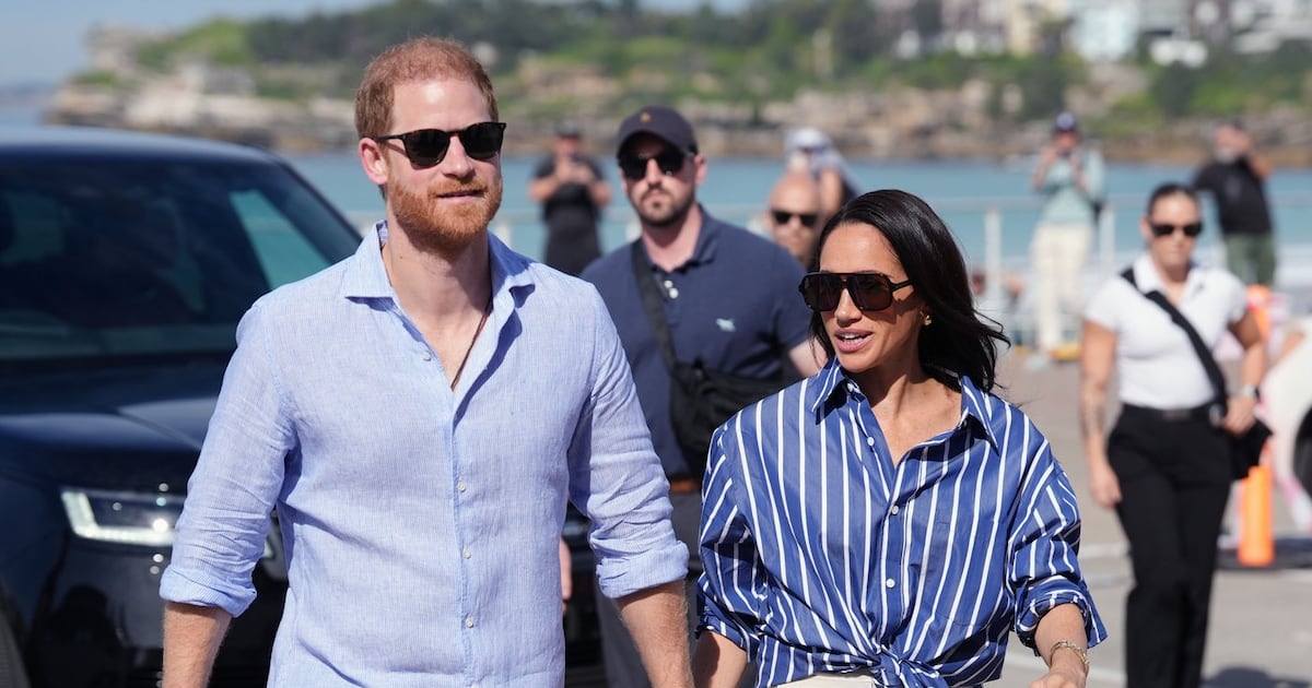 Meghan Markle 'profundamente abalada' com acusações de abuso infantil contra o pai