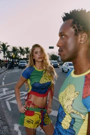 Leonardo Loreto e Patrick Church celebram o Brasil em coleção de beachwear