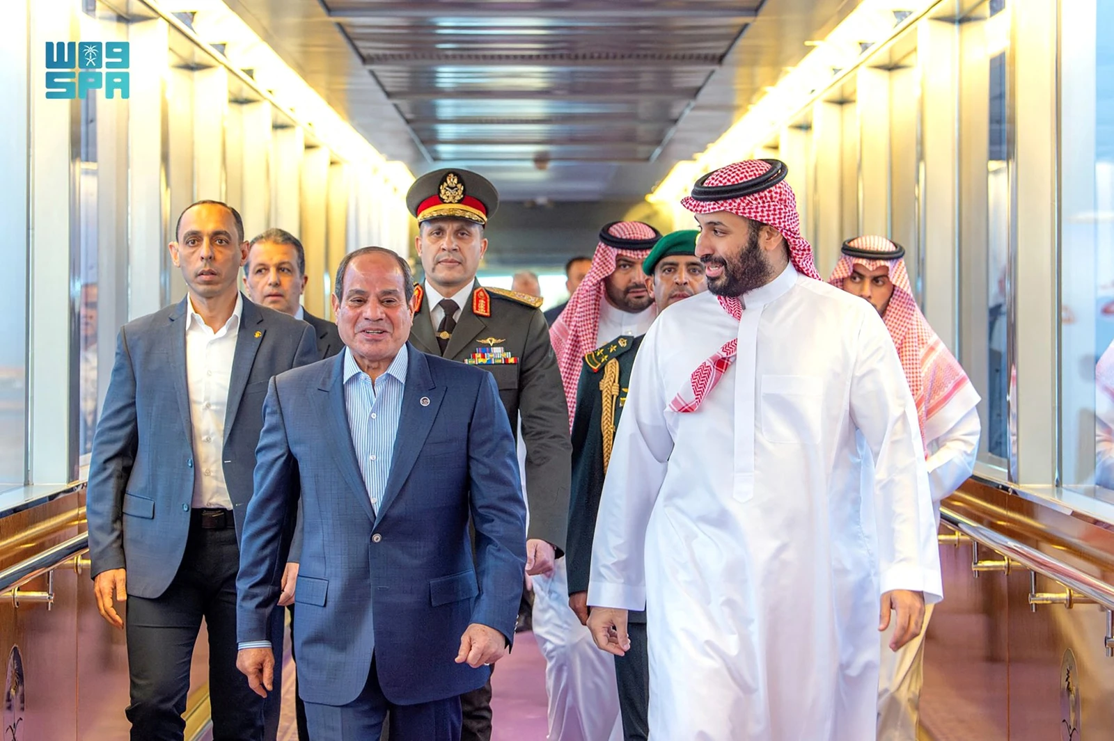 O Programa Mundial de Alimentos diz que encerra ajuda para meio milhão em Gaza devido a falta de financiamento