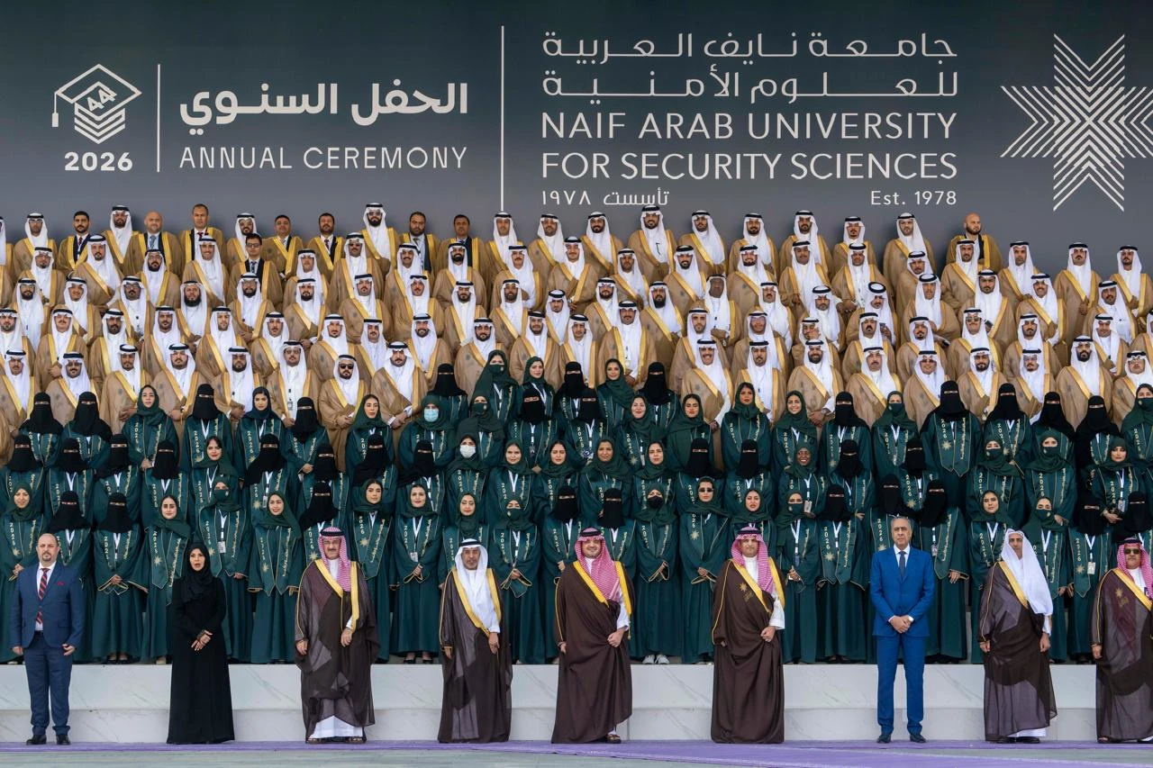 Formatura de 518 estudantes de 18 países na NAUSS