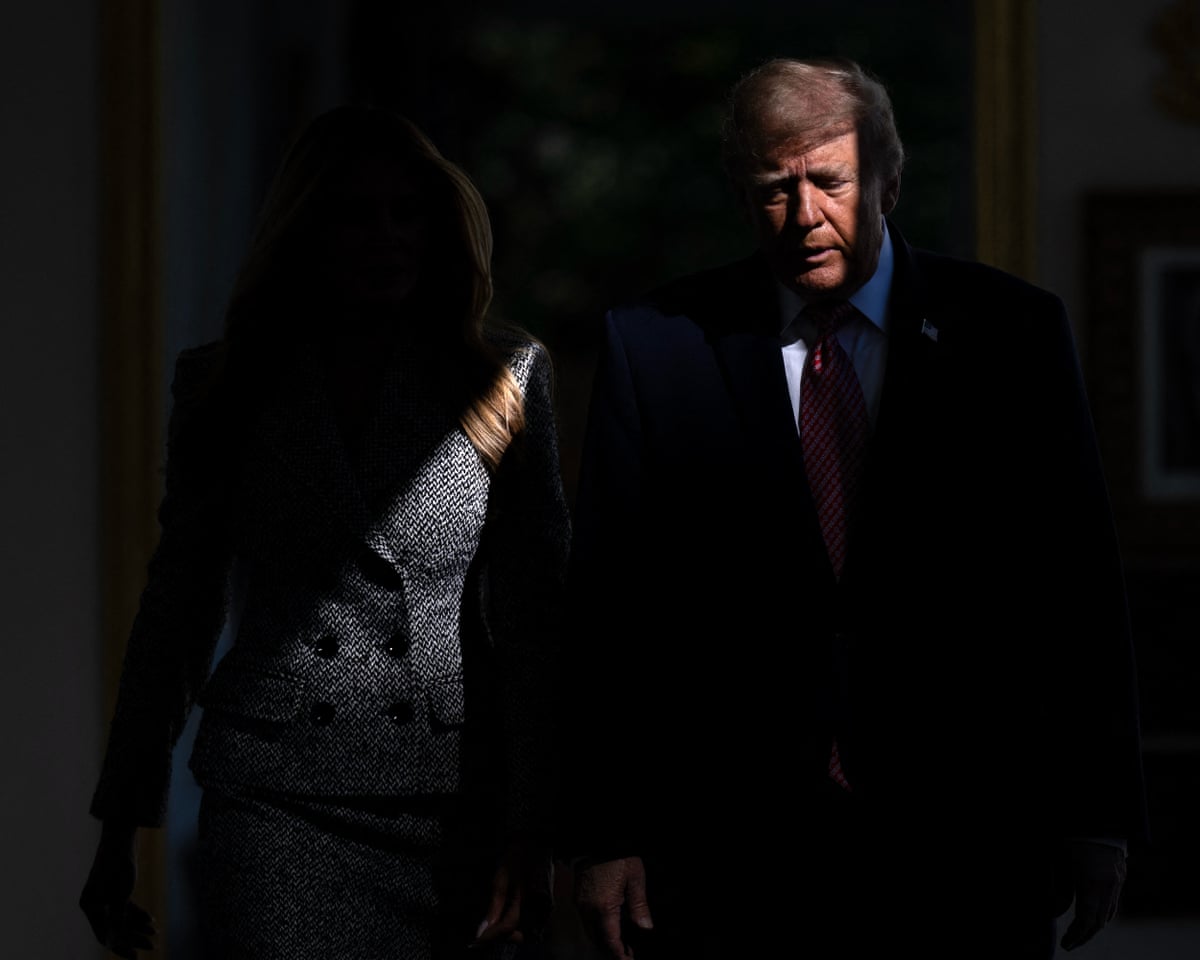A aprovação de Trump cai para 36% duas semanas antes das eleições intermediárias, segundo pesquisa