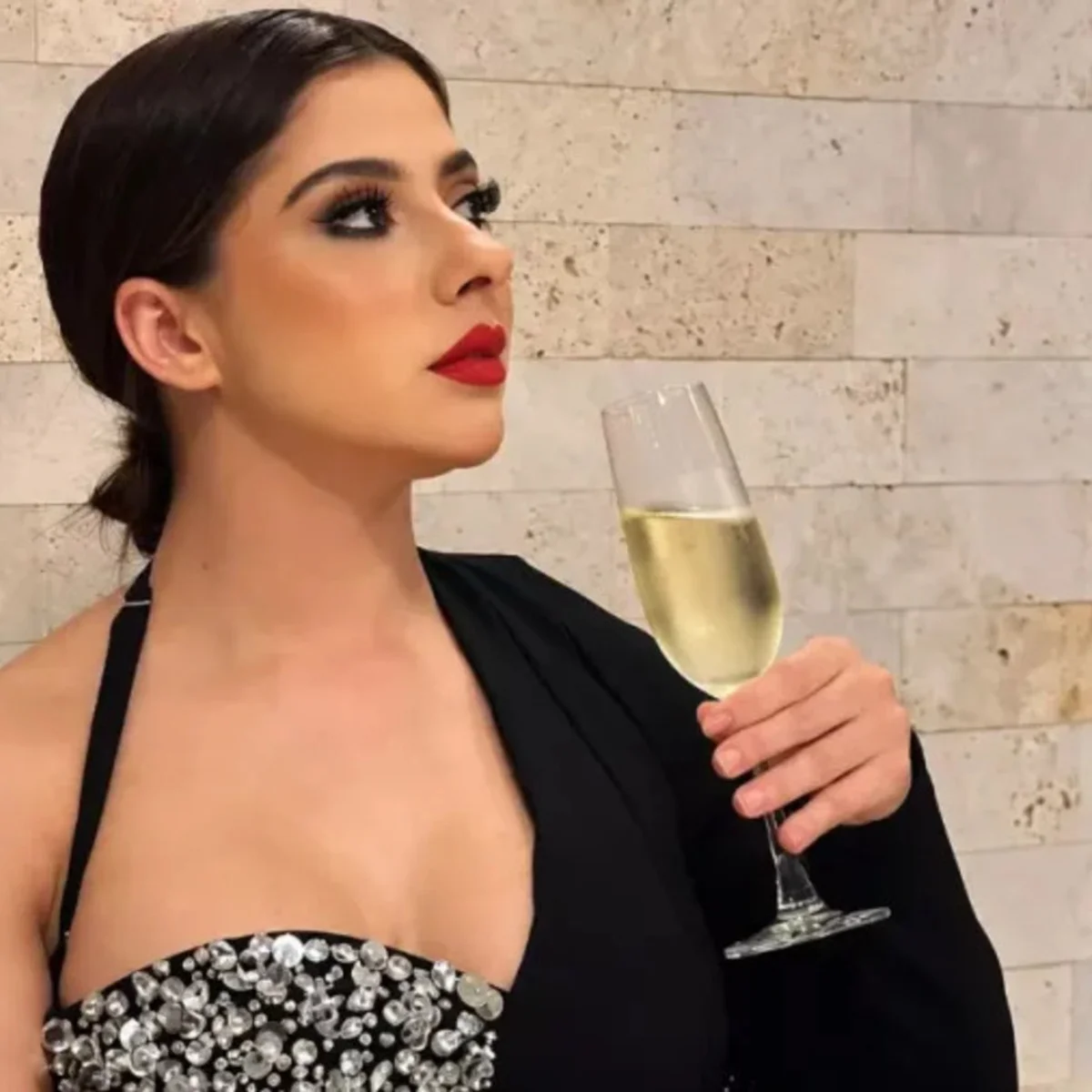 Influenciadora é presa por suspeita de tráfico ligado à máfia italiana