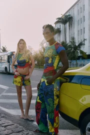 Leonardo Loreto e Patrick Church celebram o Brasil em coleção de beachwear