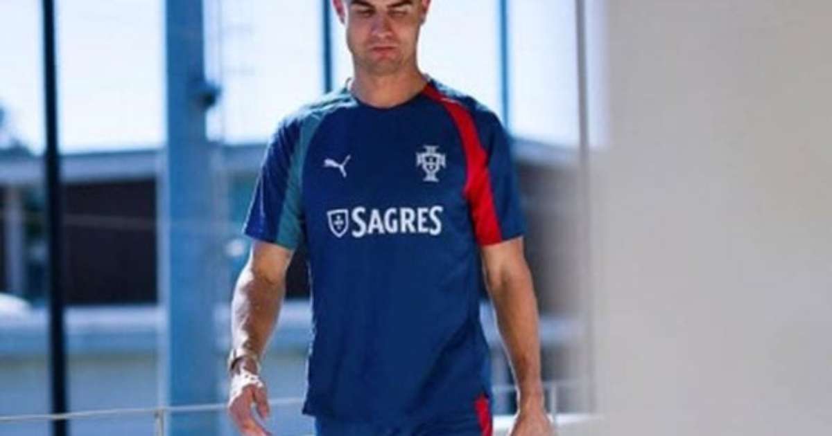 Cristiano Ronaldo é suspenso preventivamente por abandonar a seleção