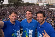 Nunes quer levar programas da prefeitura para propaganda de Flávio