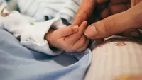 Bayi Alena Meninggal, Simak Penjelasan IDAI soal Bahaya Telur Mentah