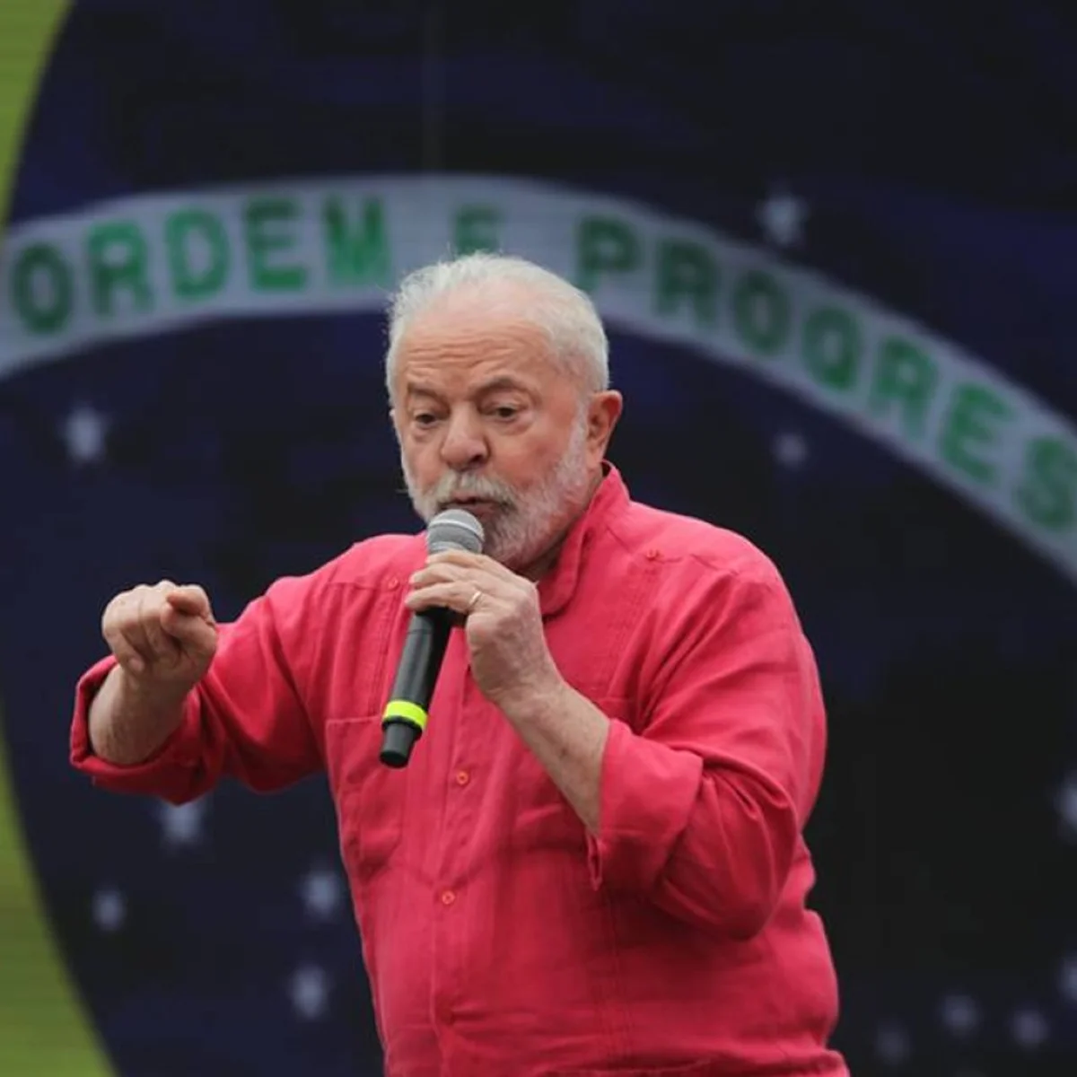 Lula aceita condições de Flávio para ampliar quebra de sigilo, diz campanha