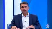 Fl&aacute;vio Bolsonaro nega cargos para o pai e o irm&atilde;o em eventual governo