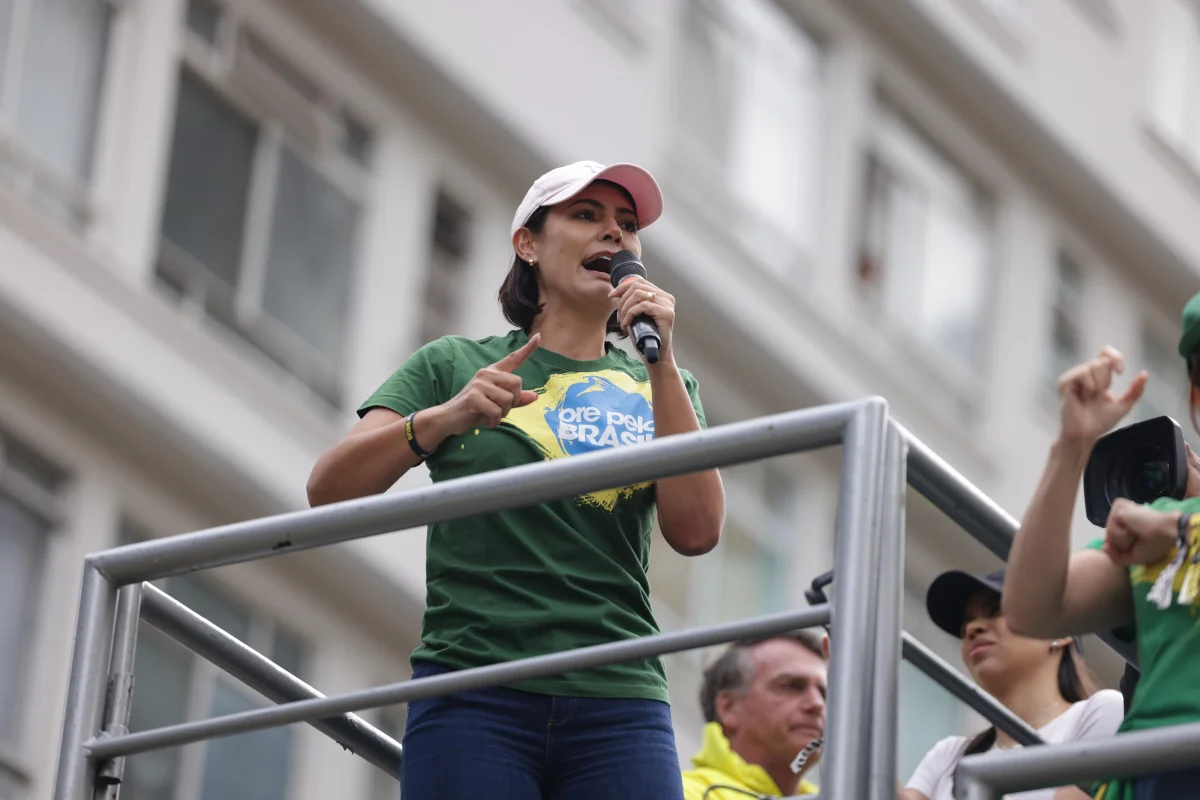 Bolsonarismo engoliu bancada evangélica no Congresso, diz historiador