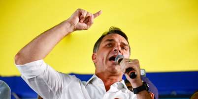 Fl&aacute;vio Bolsonaro disputa o segundo turno com apoio de partidos da direita. Foto: Wilton Junior/Estad&atilde;o / Estad&atilde;o