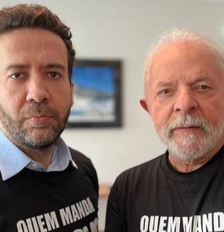 'Exército de Lula' foi criado por André Janones (PT) e tem como foto de perfil uma imagem do deputado ao lado de Lula Foto: Reprodução/WhatsApp/Exército do Lula