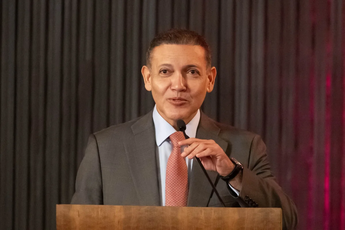 ministro Kassio Nunes KN chega ao TSE para evento de combate à violência política de gênero metropoles 1