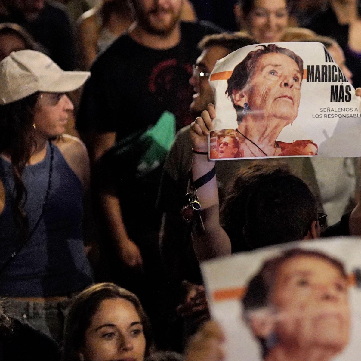 Protestos na França se espalham para Itália, Portugal e Albânia; Meloni convoca reunião de segurança