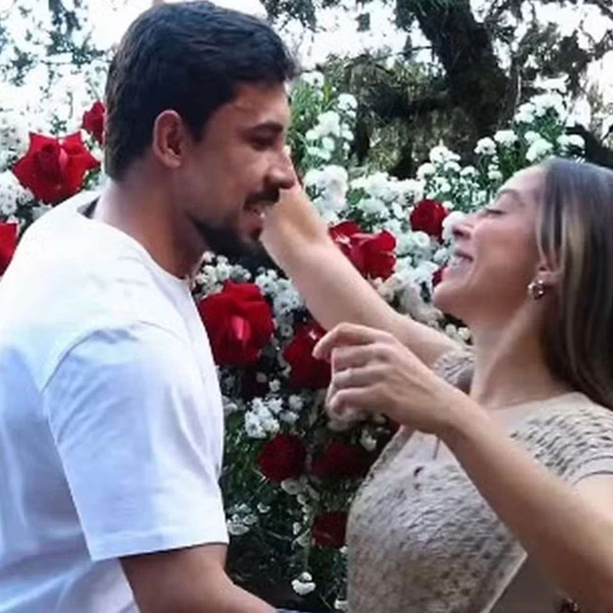 Após romance no BBB 25, Renata Saldanha e Maike ficam noivos