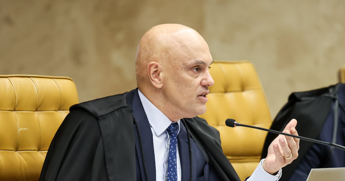 Moraes cita organização criminosa ‘sofisticada’ ao mandar prender deputado eleito do RJ