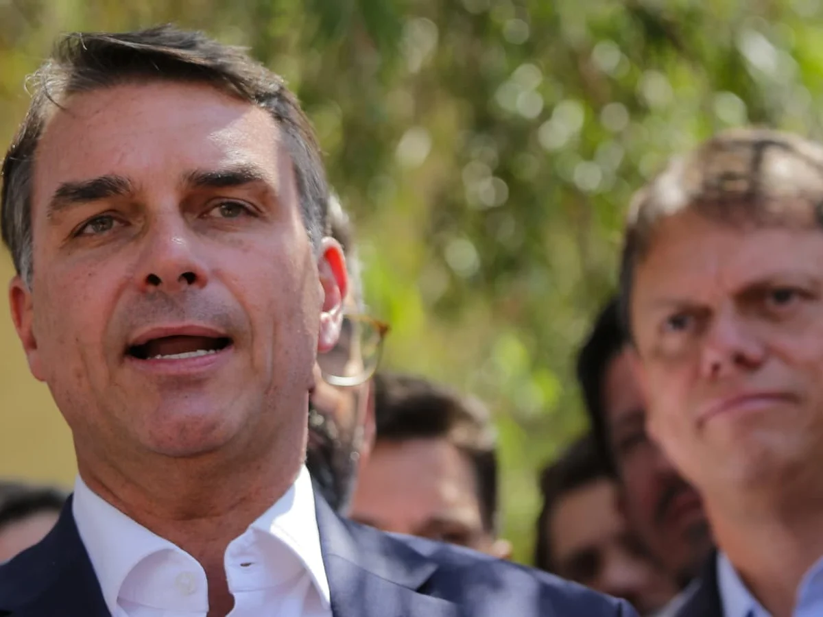 Em ato com governadores eleitos, Flávio diz que vai governar para todos