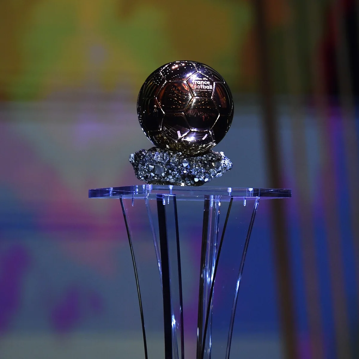 Bola de Ouro: saiba onde assistir à premiação que elege o melhor do mundo