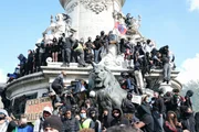 Protesto realizado no sábado (17/10) em Paris, França